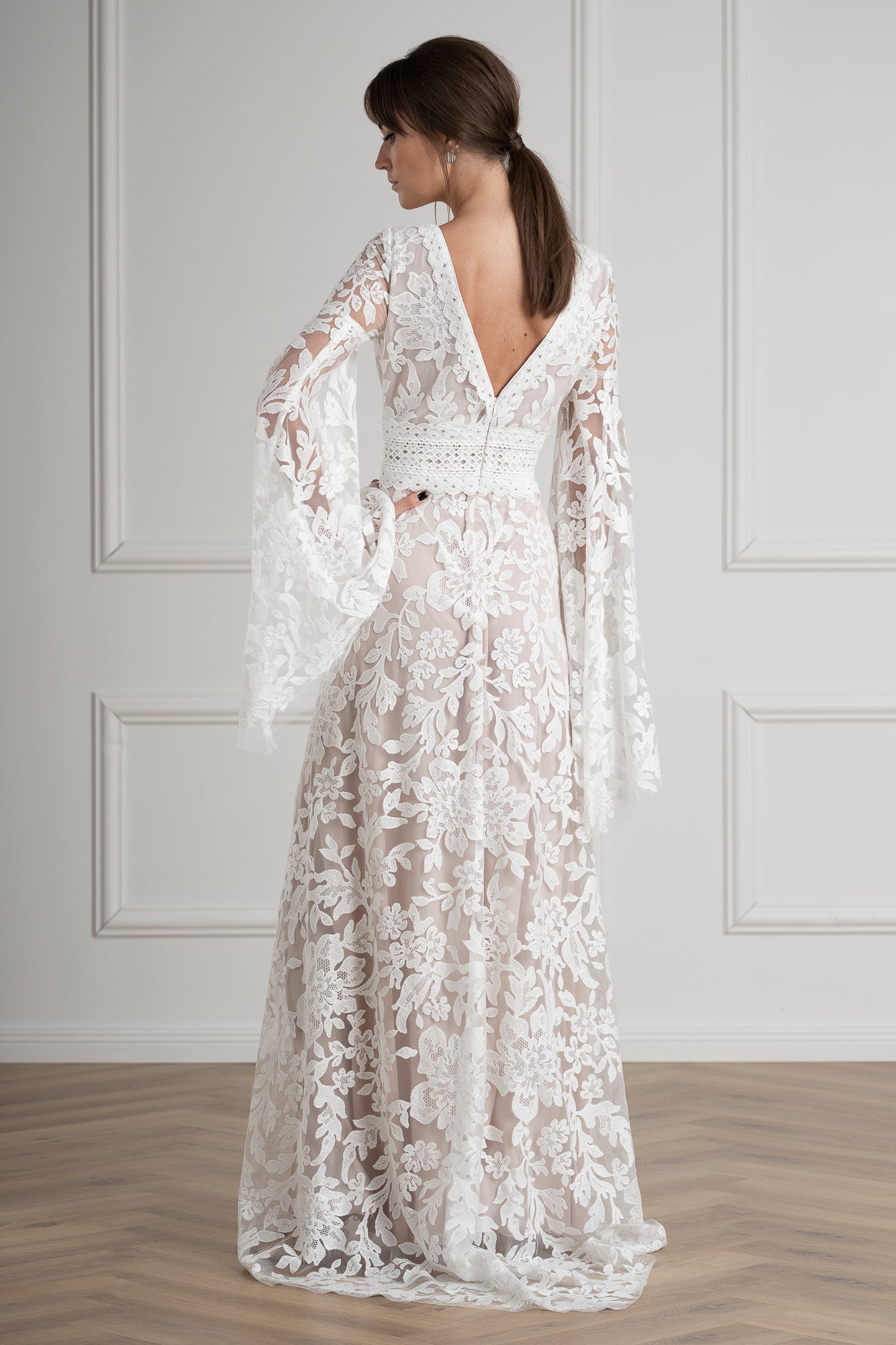 Cosmo : la Robe de Mariée Hippie-Chic / Bohème par Excellence.