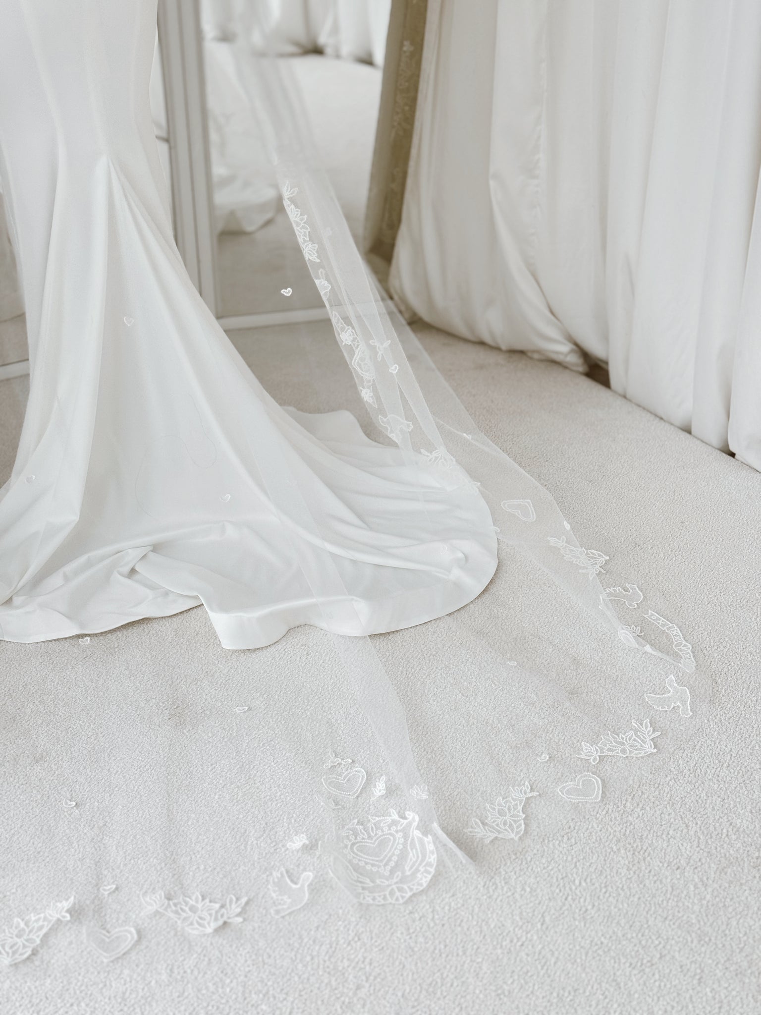 Voile de Mariée avec Broderie à Motifs d'Oiseaux
