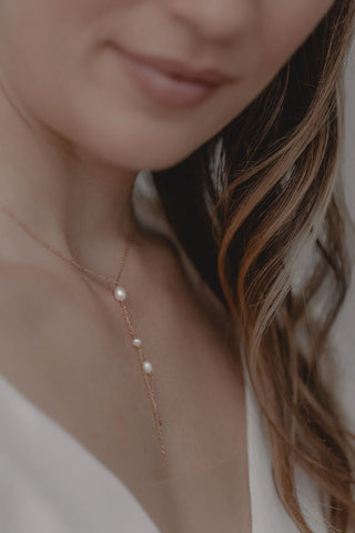 Collier "Delilah" : le Collier de Mariage en Perles par Excellence.