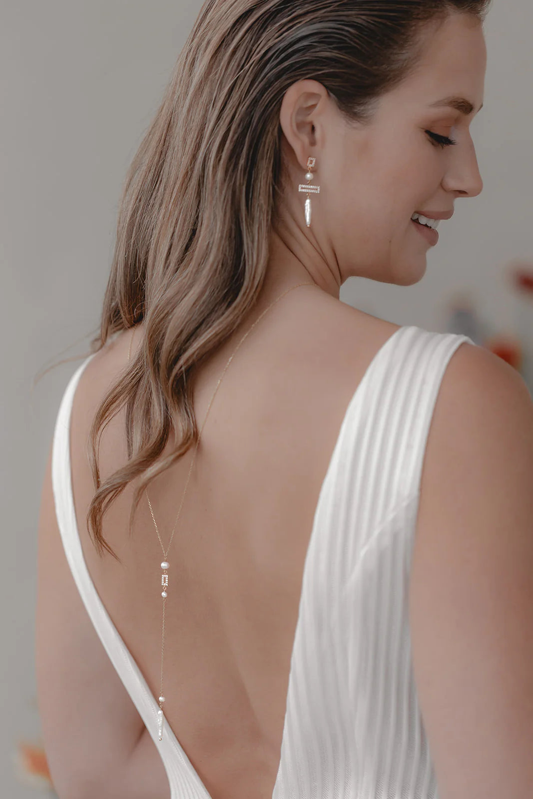 Boucles d'Oreilles "Picturesque" : les Boucles de Mariage Géométrique par Excellence.