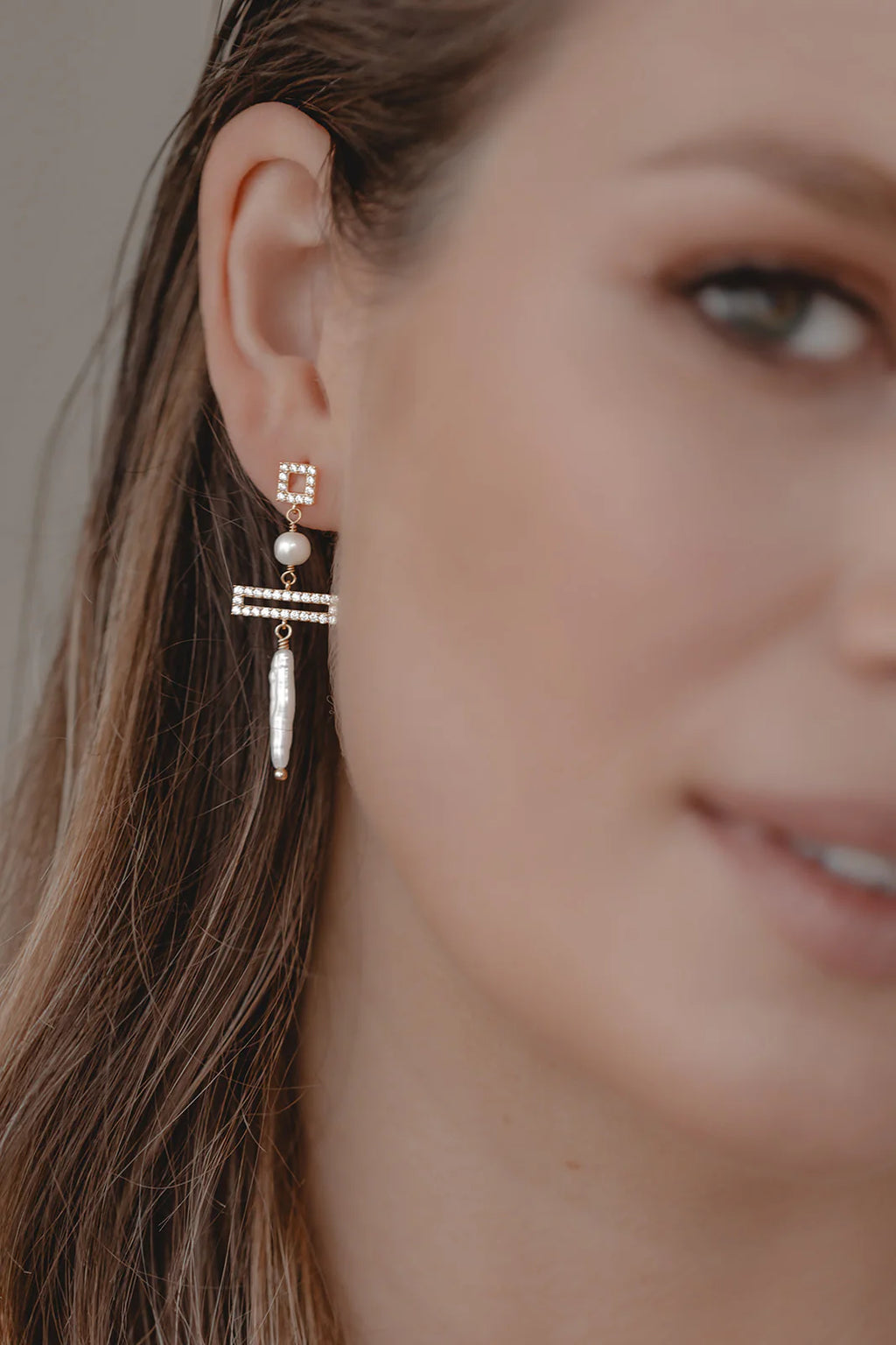 Boucles d'Oreilles "Picturesque" : les Boucles de Mariage Géométrique par Excellence.