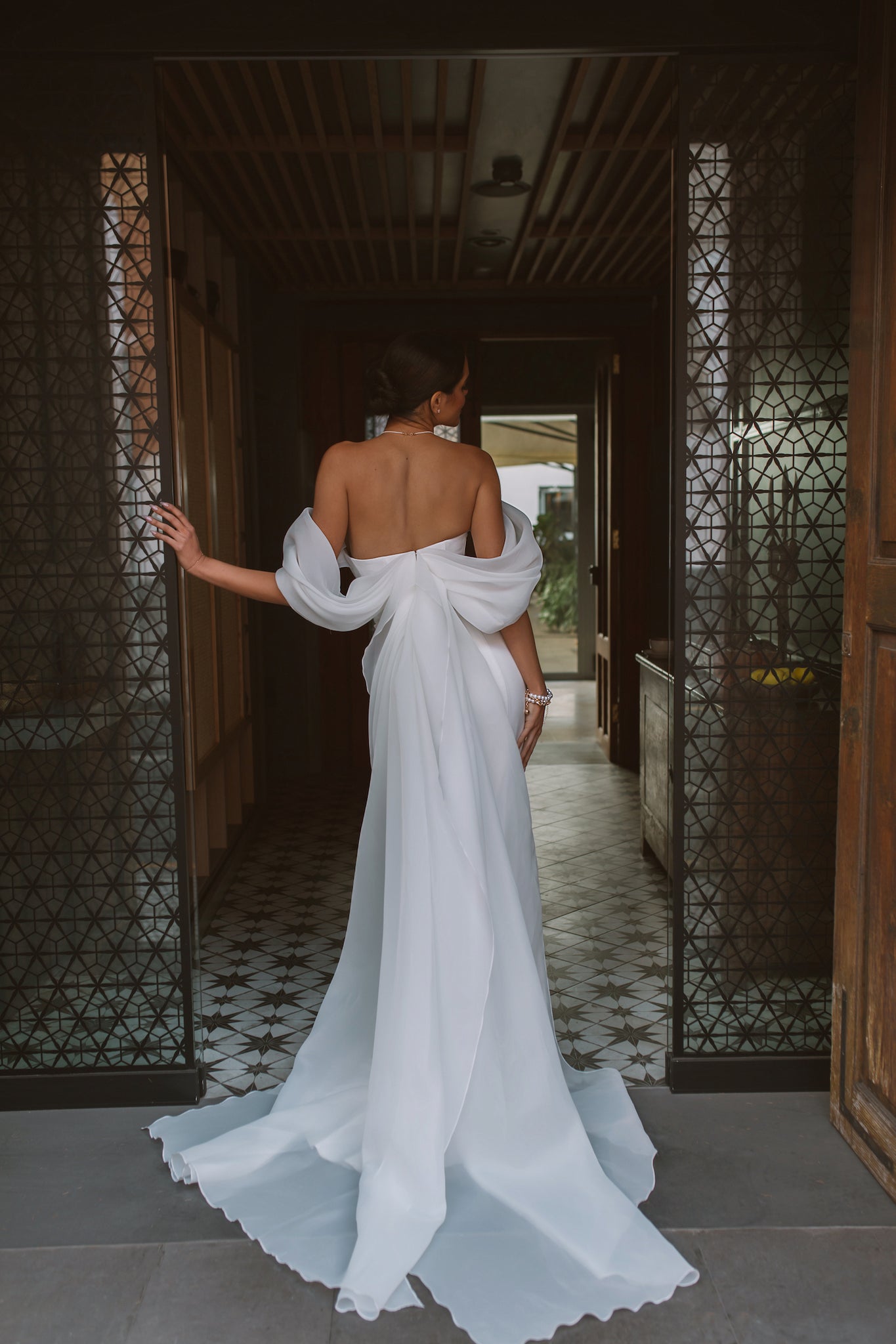 Vetta : la Robe de Mariée Près du Corps / Moulante par Excellence.