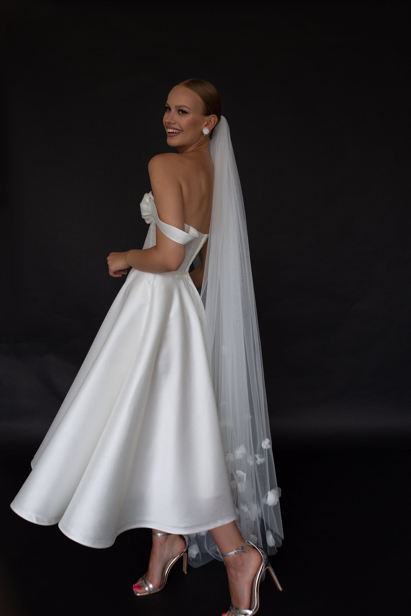 Voile de Mariée avec Fleurs 3D : le Voile Tendance par Excellence.