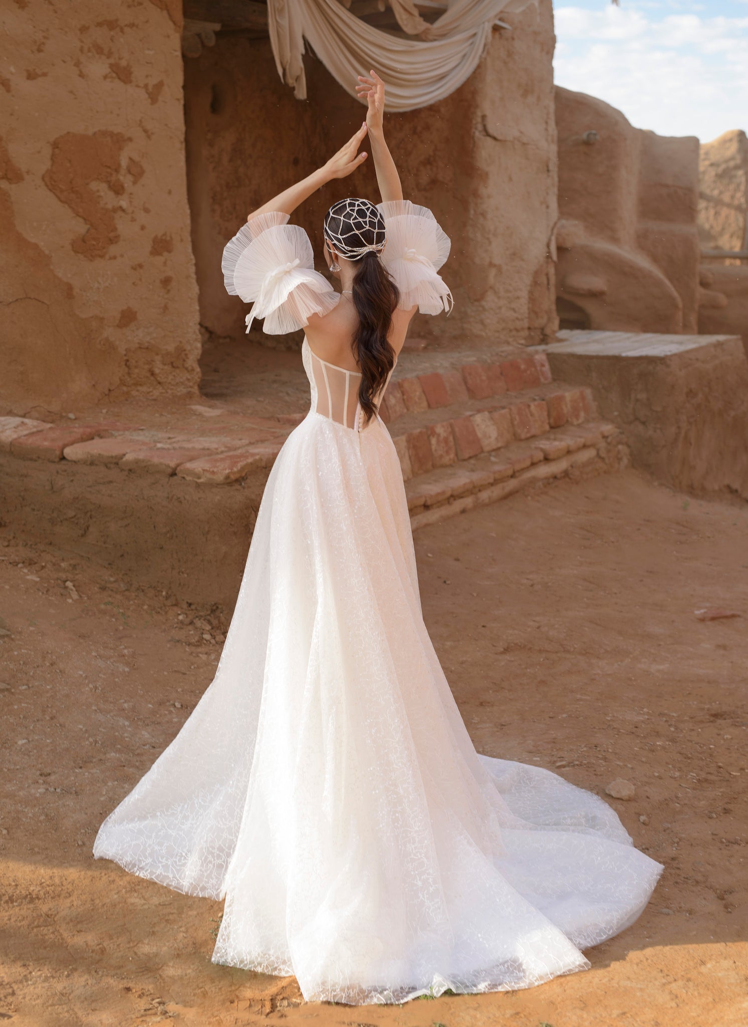 Djeralda : la Robe de Mariée Corset / Bustier par Excellence.