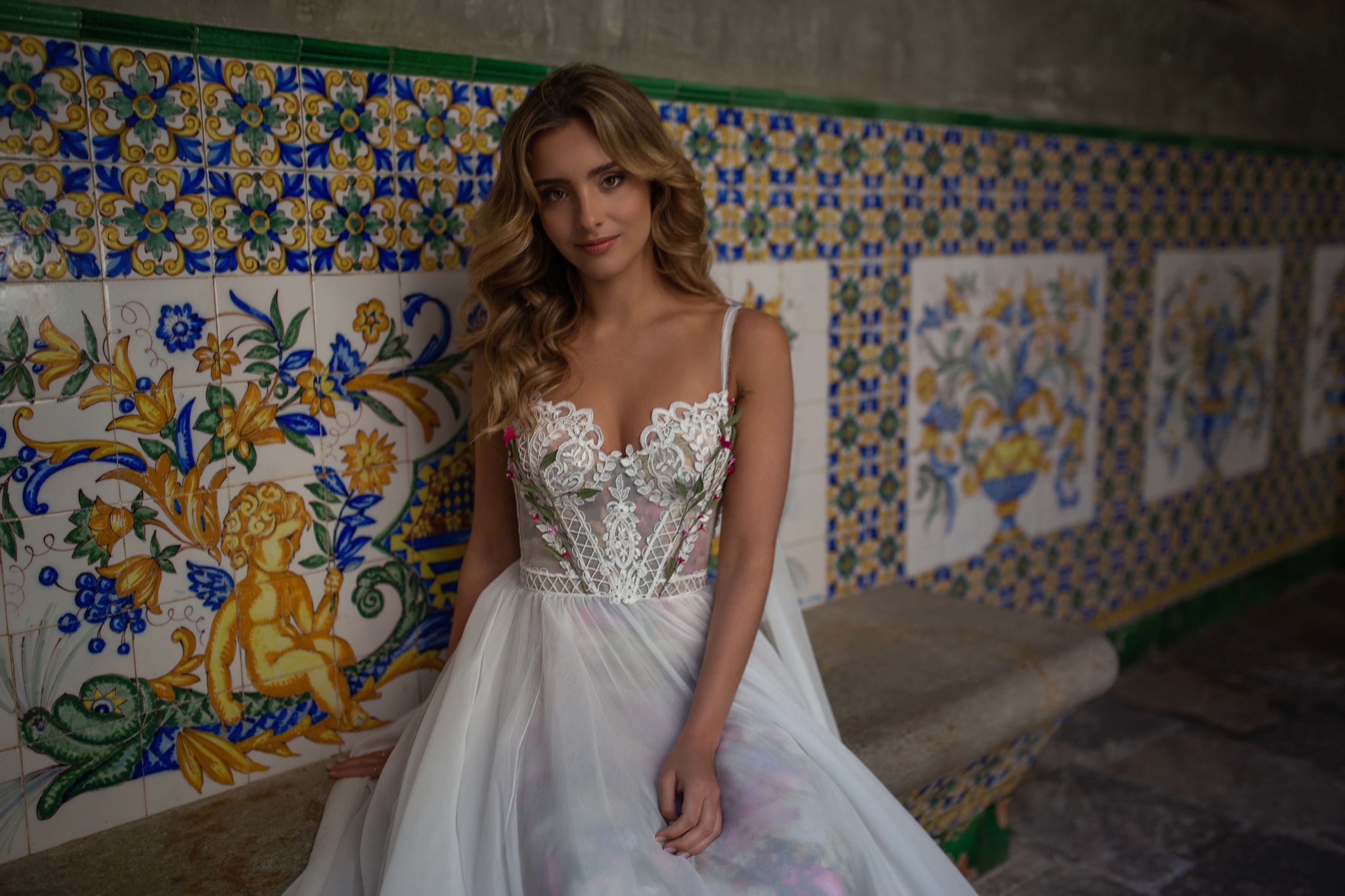 Granita : la Robe de Mariée Bustier et Couleur par Excellence.