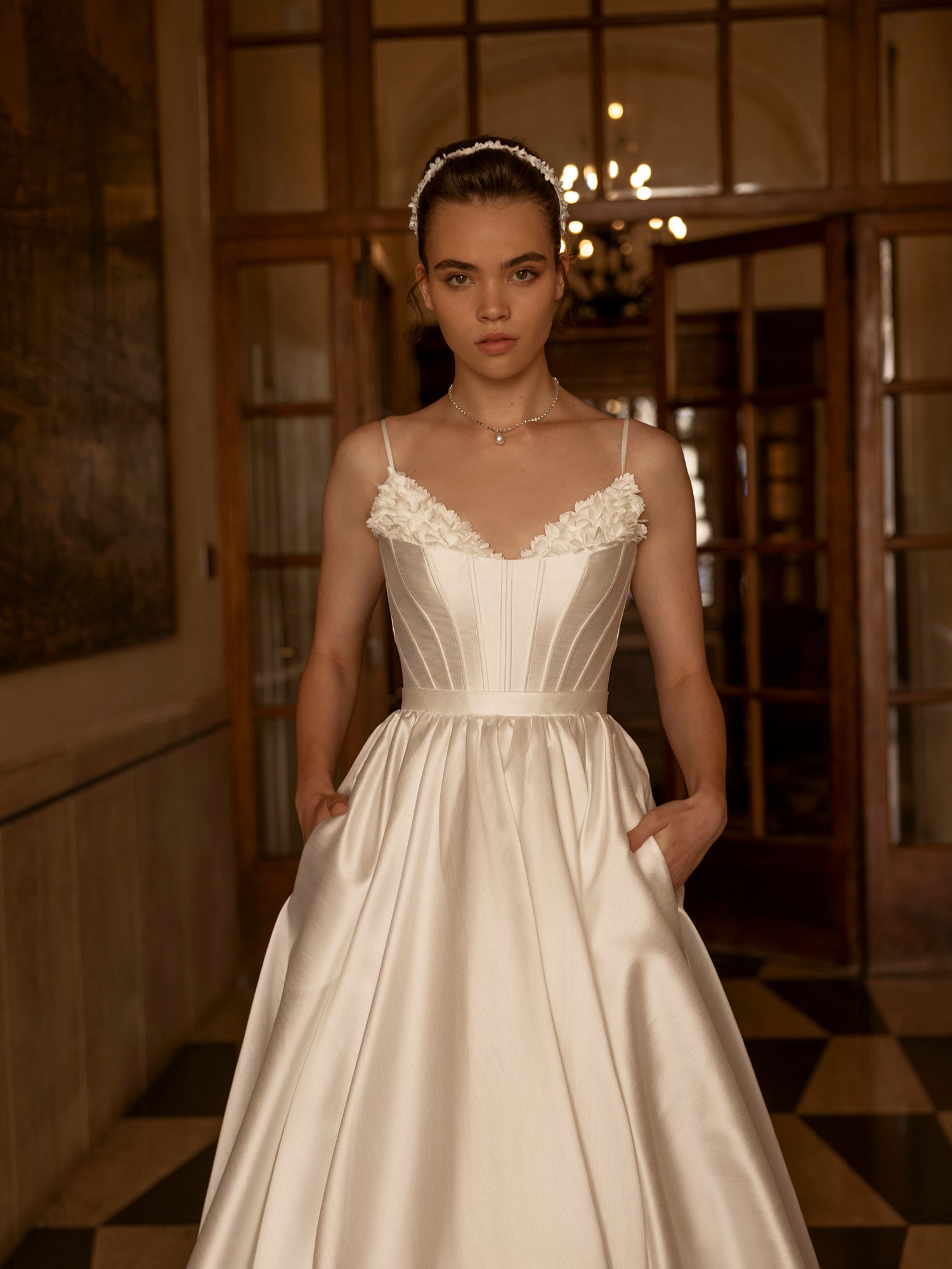 Vittoria : la Robe de Mariée à Corset Moderne par Excellence.
