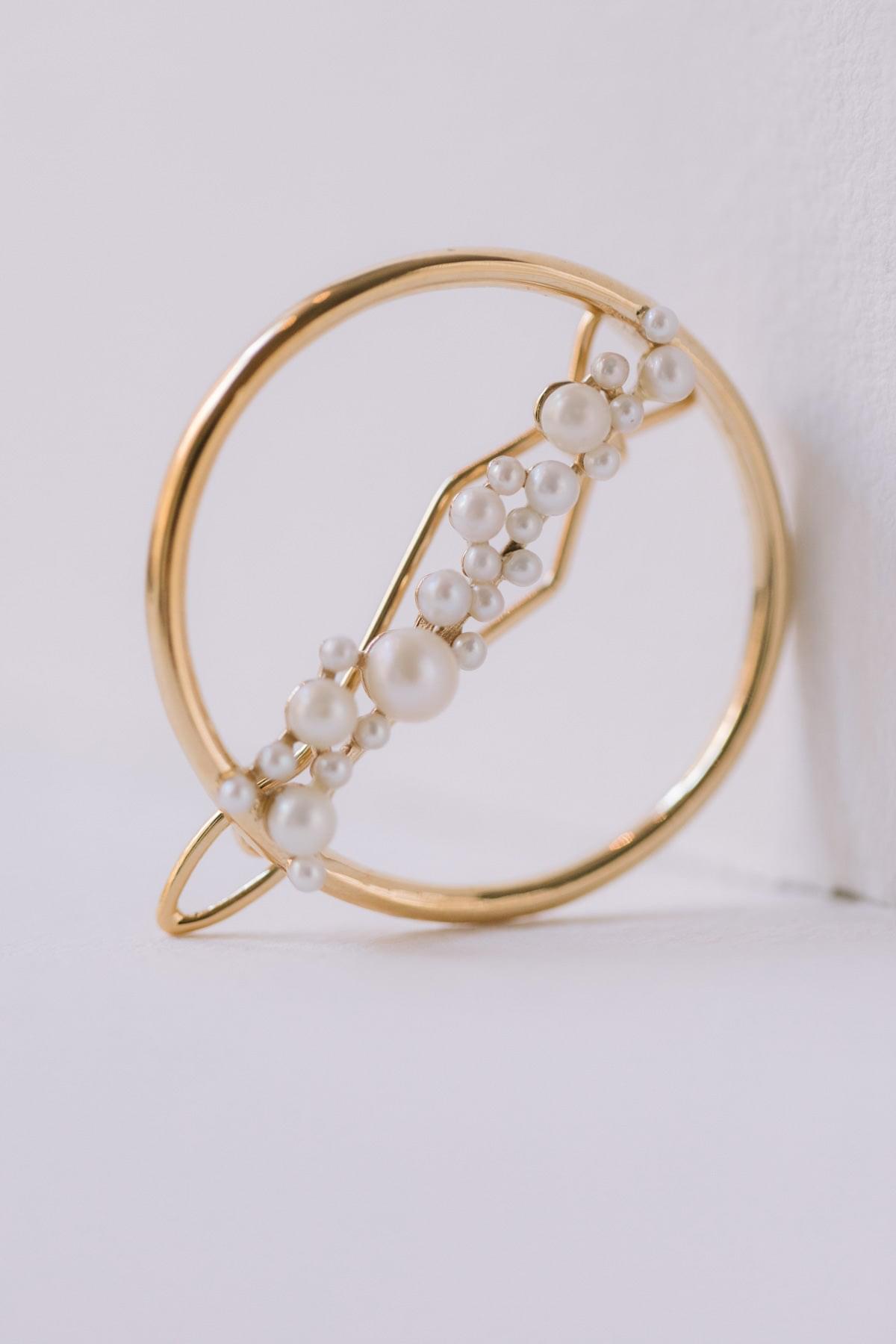 Barrette "Companion" : la Barrette à Cheveux de Mariage à Perles par Excellence.