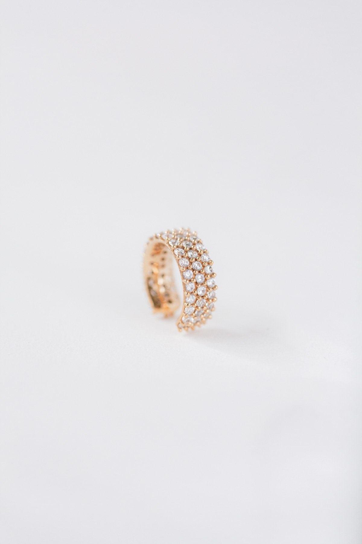 Boucle d'Oreille Ear Cuff "Sparkly" : la "Ear Cuff" à Cristaux par Excellence.