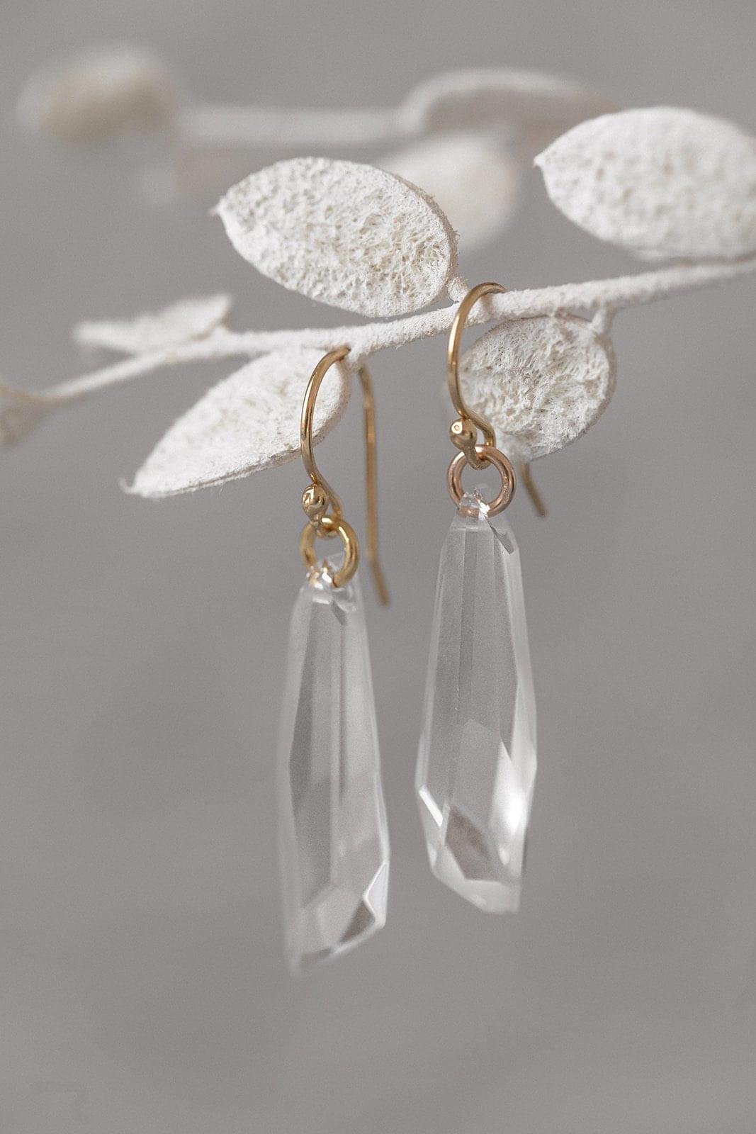 Boucles d'Oreilles "Aphrodite" : les Boucles de Mariage Elégantes à Cristaux par Excellence.