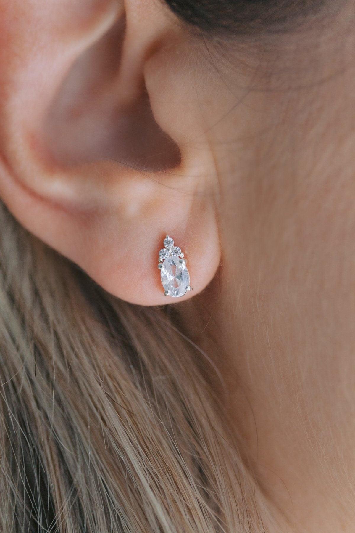 Boucles d'Oreilles "Dazzling Beauty" : les Boucles de Mariage en Cristal par Excellence.
