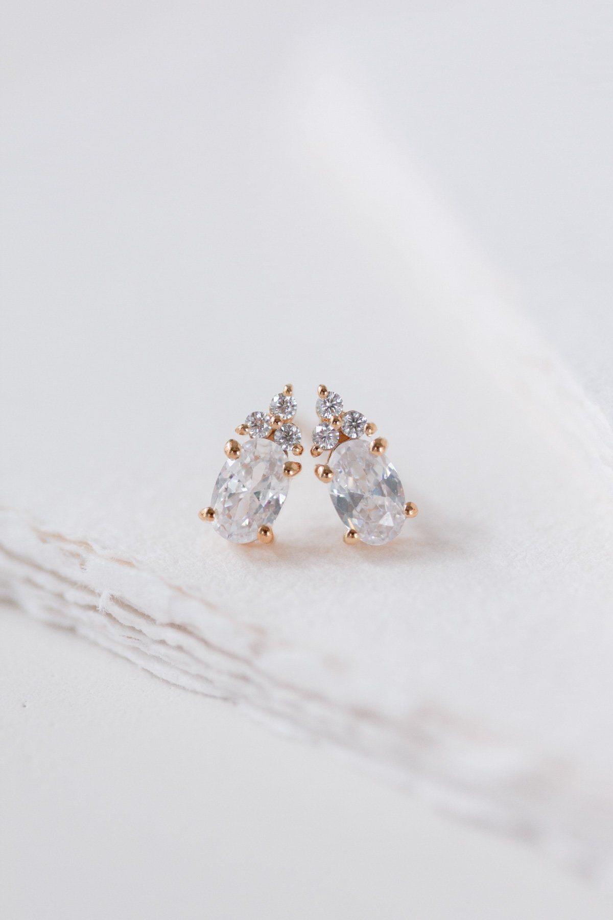 Boucles d'Oreilles "Dazzling Beauty" : les Boucles de Mariage en Cristal par Excellence.