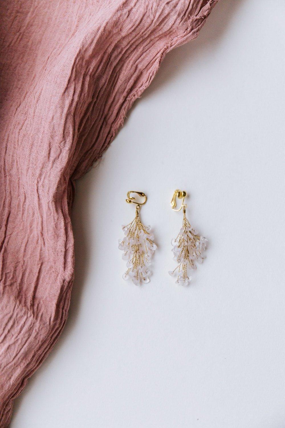 Boucles d'Oreilles "Eliza" : les Boucles de Mariage en Quartz Rose par Excellence.
