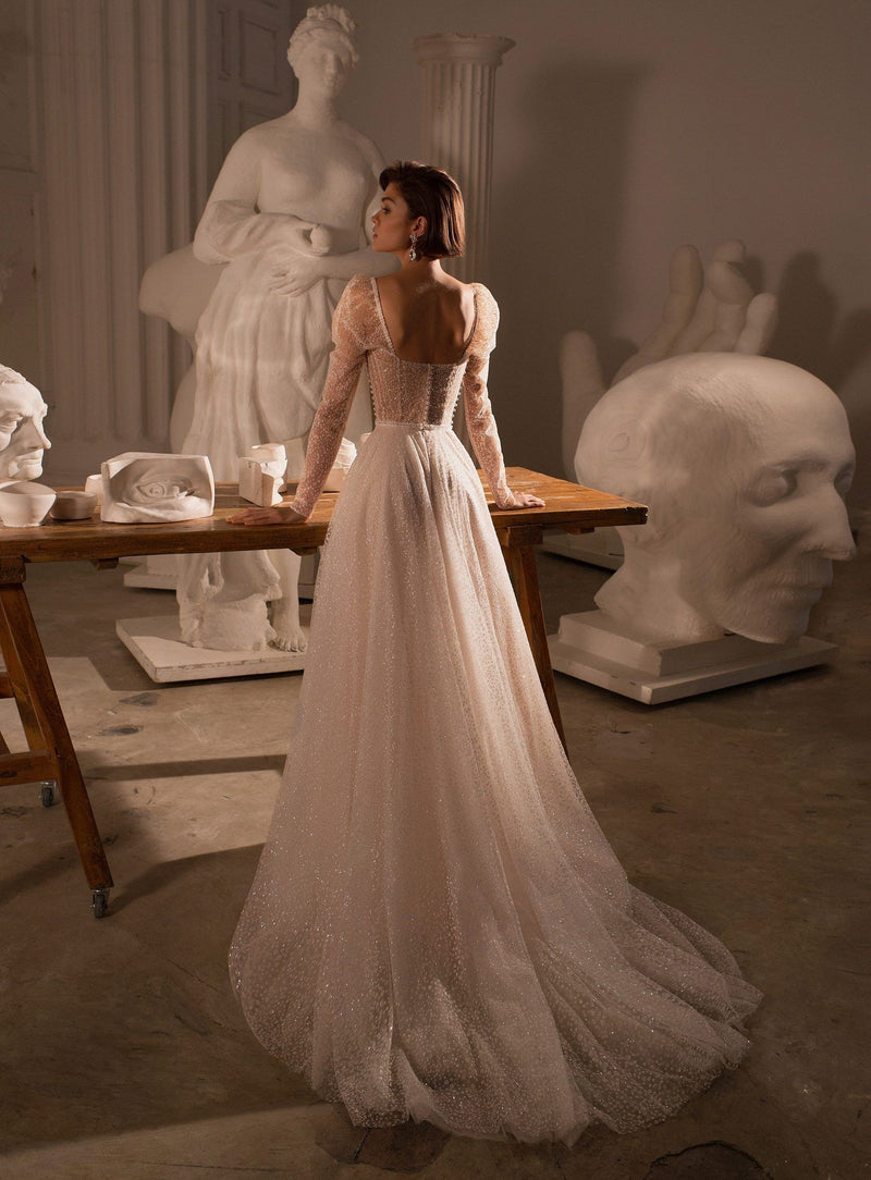 Frain : Robe de Mariée Princesse avec Longue Traîne [Paris / Bordeaux]