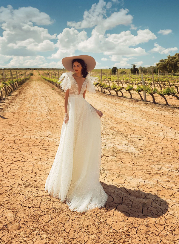 65 Robes de Mariée Romantiques à Nice : Notre Top