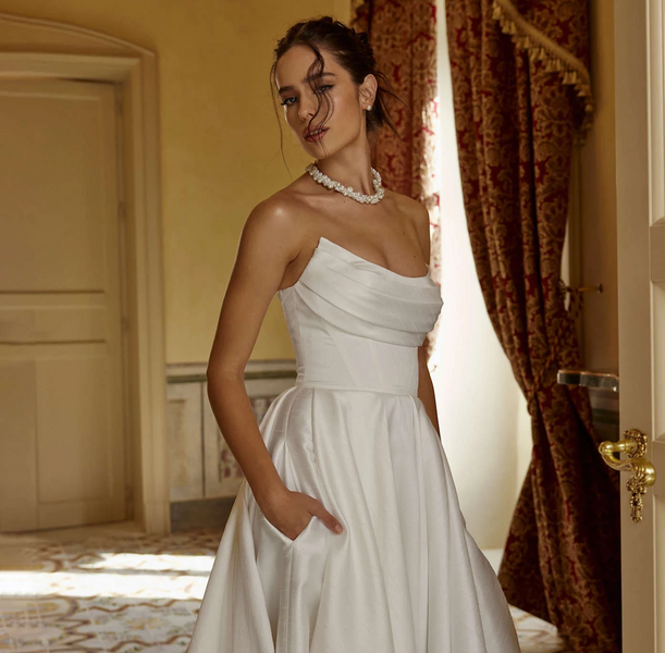 Robes de Mariée Longues : 52 Robes de Mariée à Découvrir [2025/2026]