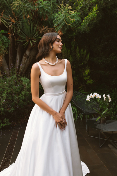 Robe de mariage chic sale