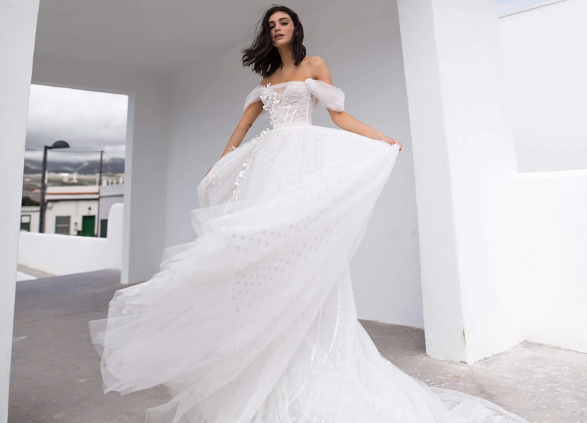 Robes de Mariée Tulle : 28 Robes de Mariée à Découvrir [2025/2026]