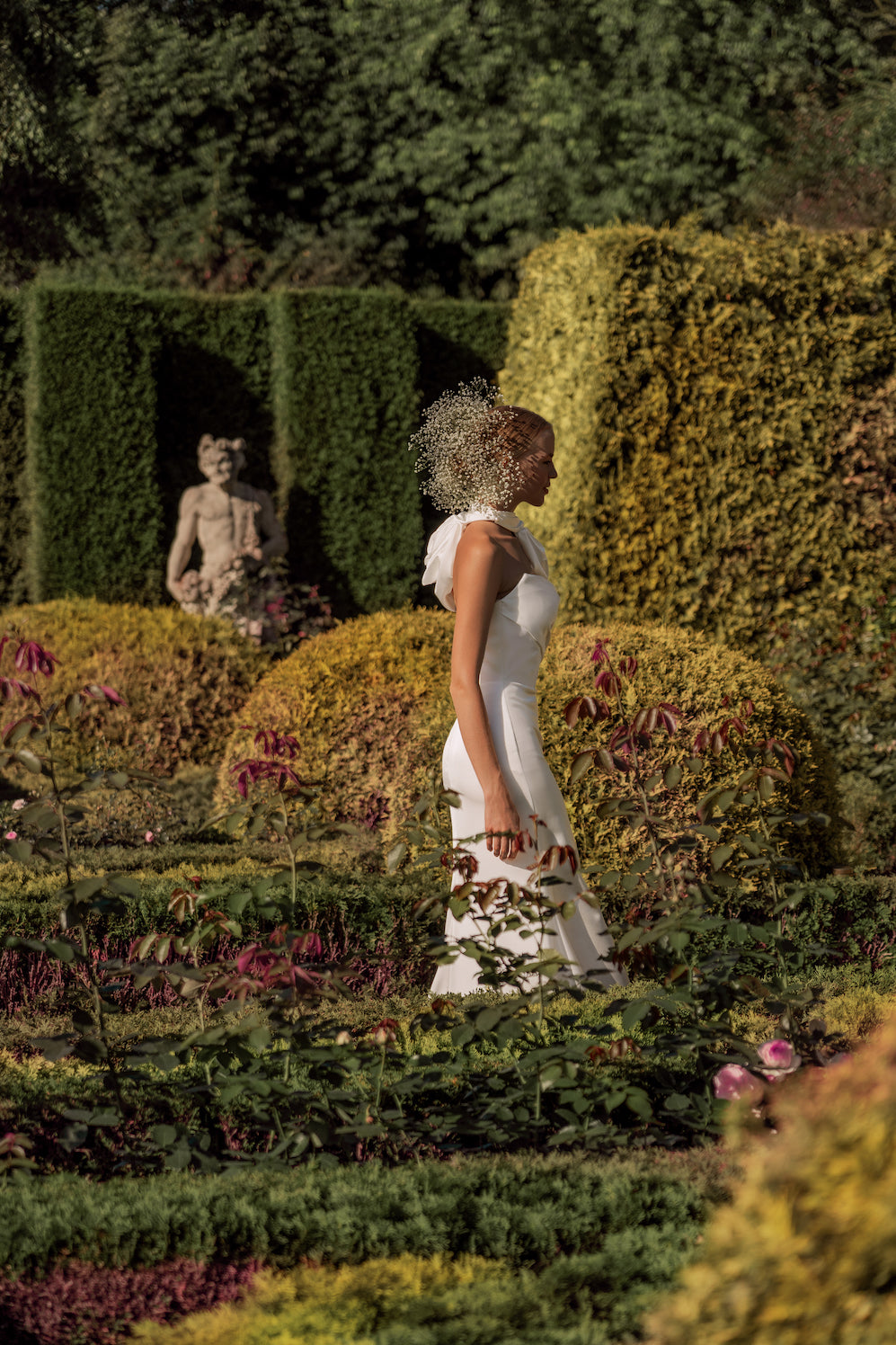 Brenda : la Robe de Mariée Fourreau Couture par Excellence.