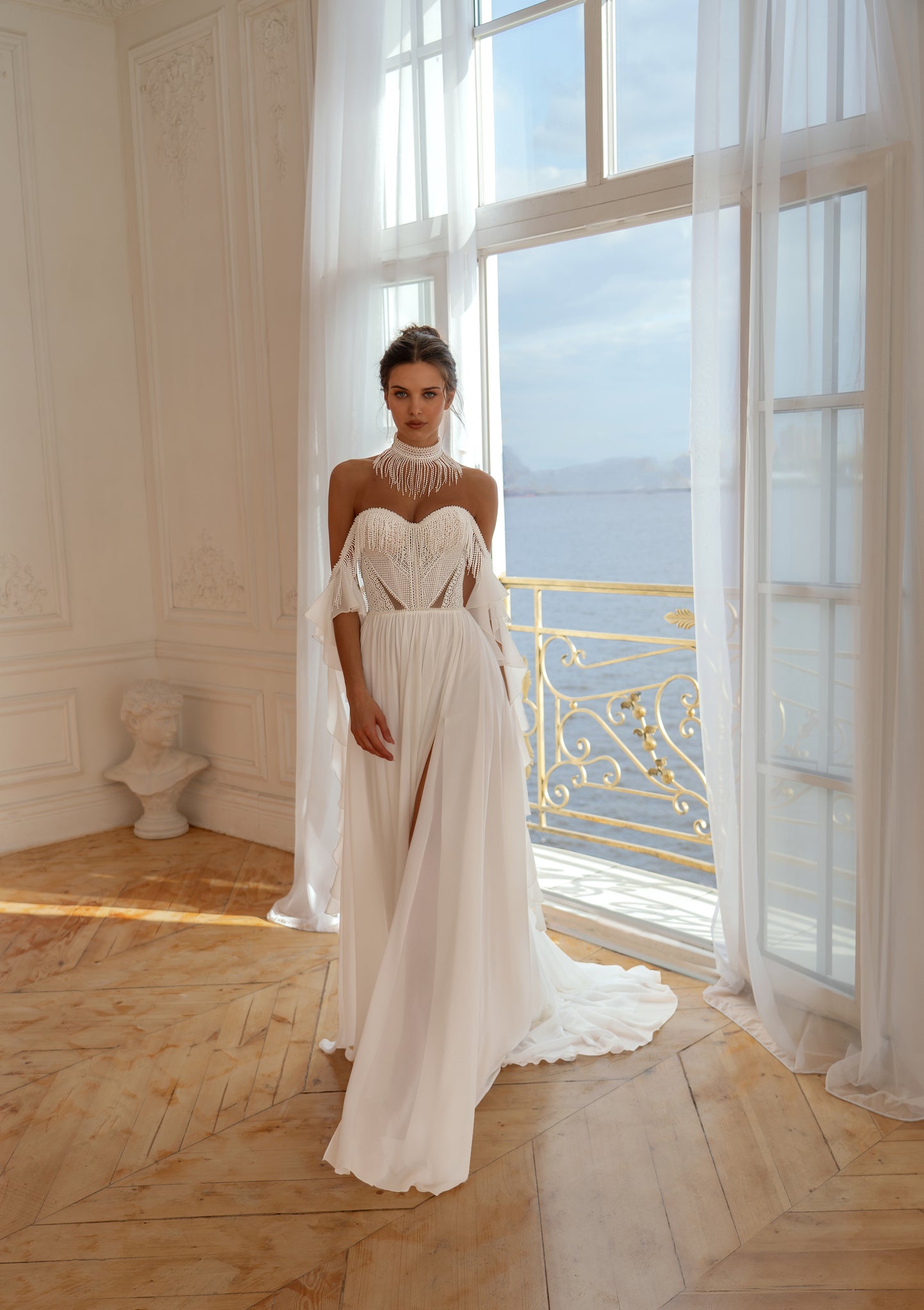 Forti : la Robe de Mariée Bohème avec Corset et Jupe Fluide par Excellence.